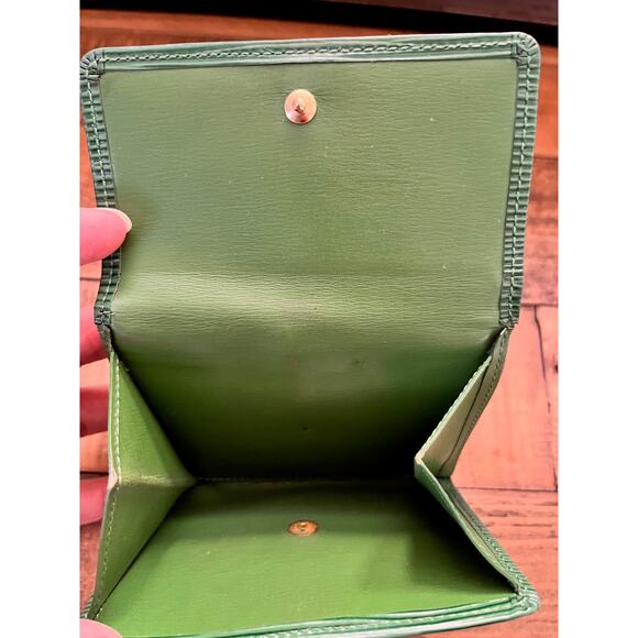 LOUIS VUITTON Green Epi Leather Small Compact Wallet - Picture 5 of 13